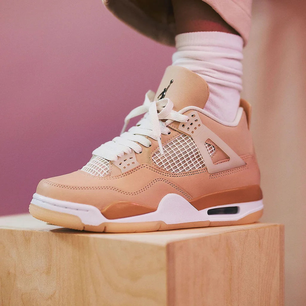 TOP 5 WOMEN’S AIR JORDAN 4S