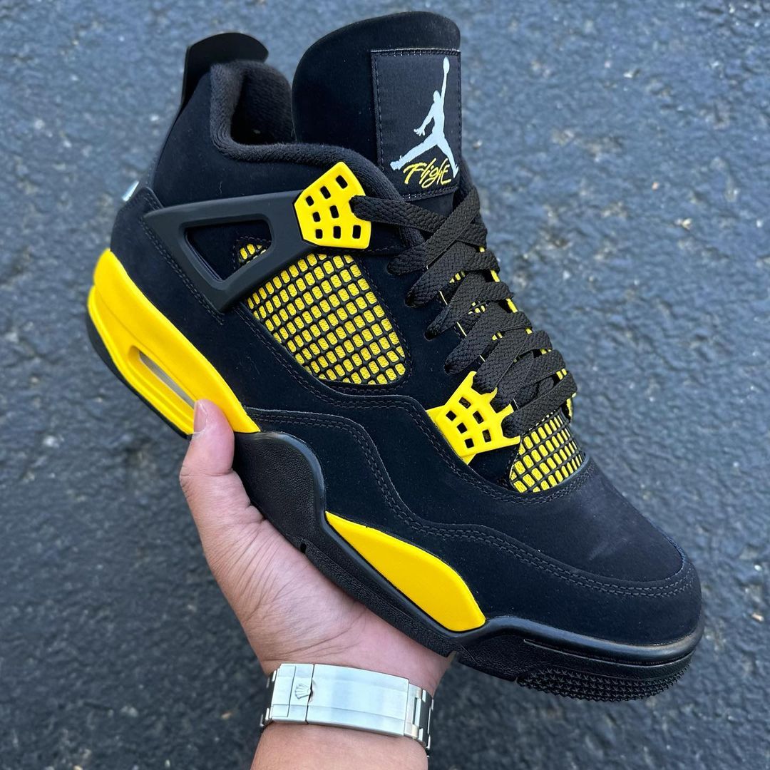 Air Jordan 4 'Thunder Yellow' - DoorstepDrip