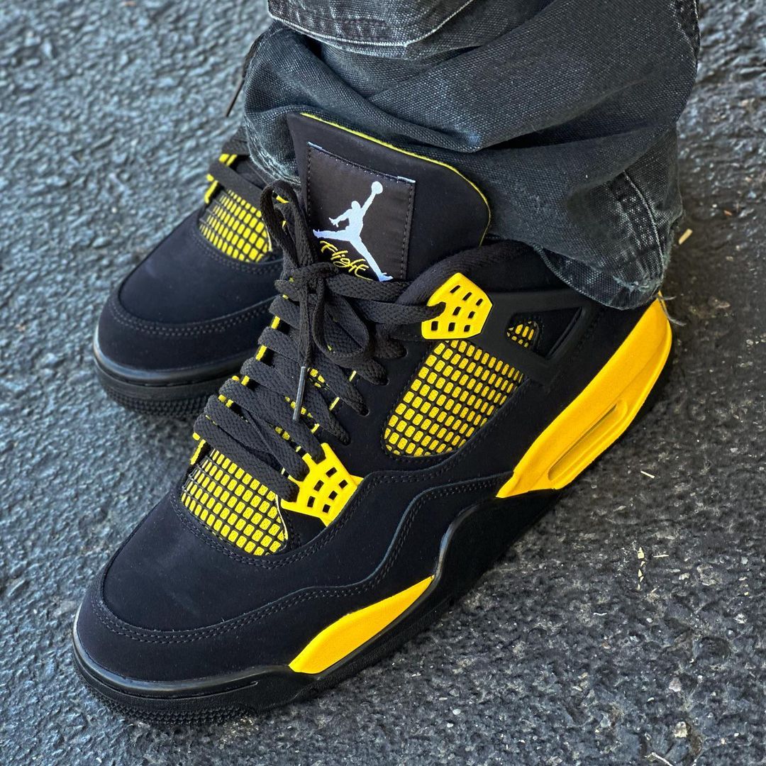 Air Jordan 4 'Thunder Yellow' - DoorstepDrip