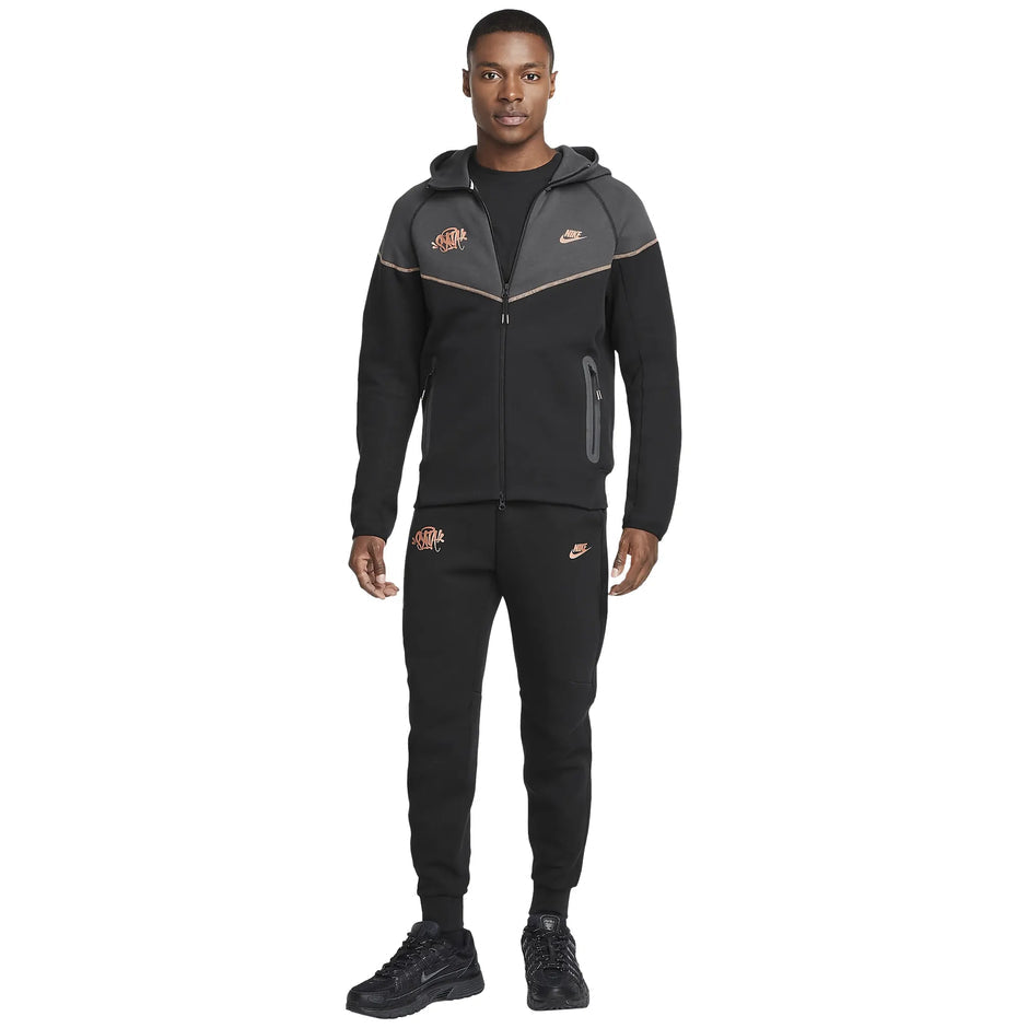 Nike Tech Fleece x Central Cee Syna Tracksuit Black