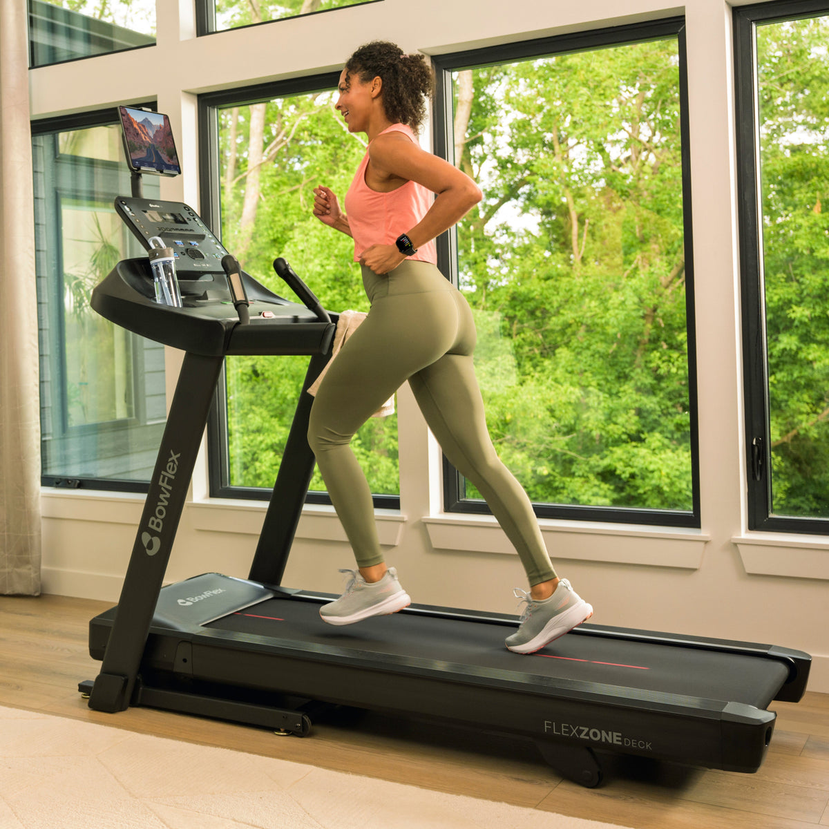 BowFlex T6 Folding Treadmill – Smart Connected Running Machine with 20 km/h Speed, 15% Incline, Bluetooth & Fitness App Compatibility