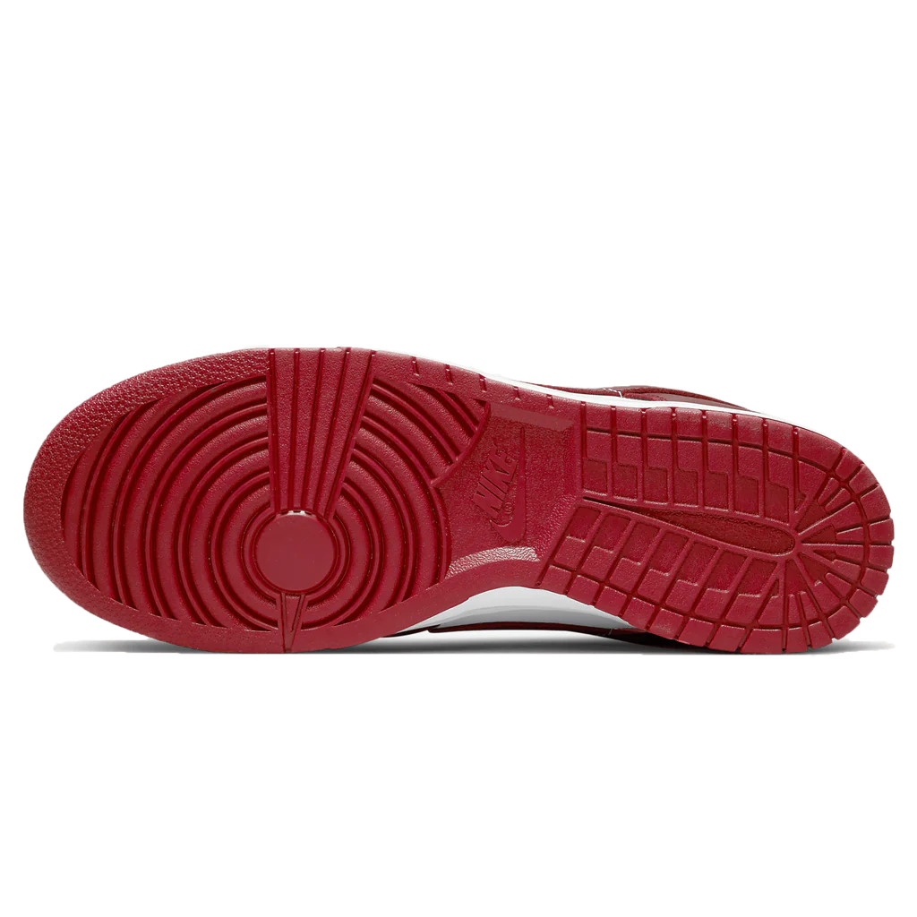 nike dunk low team red sole