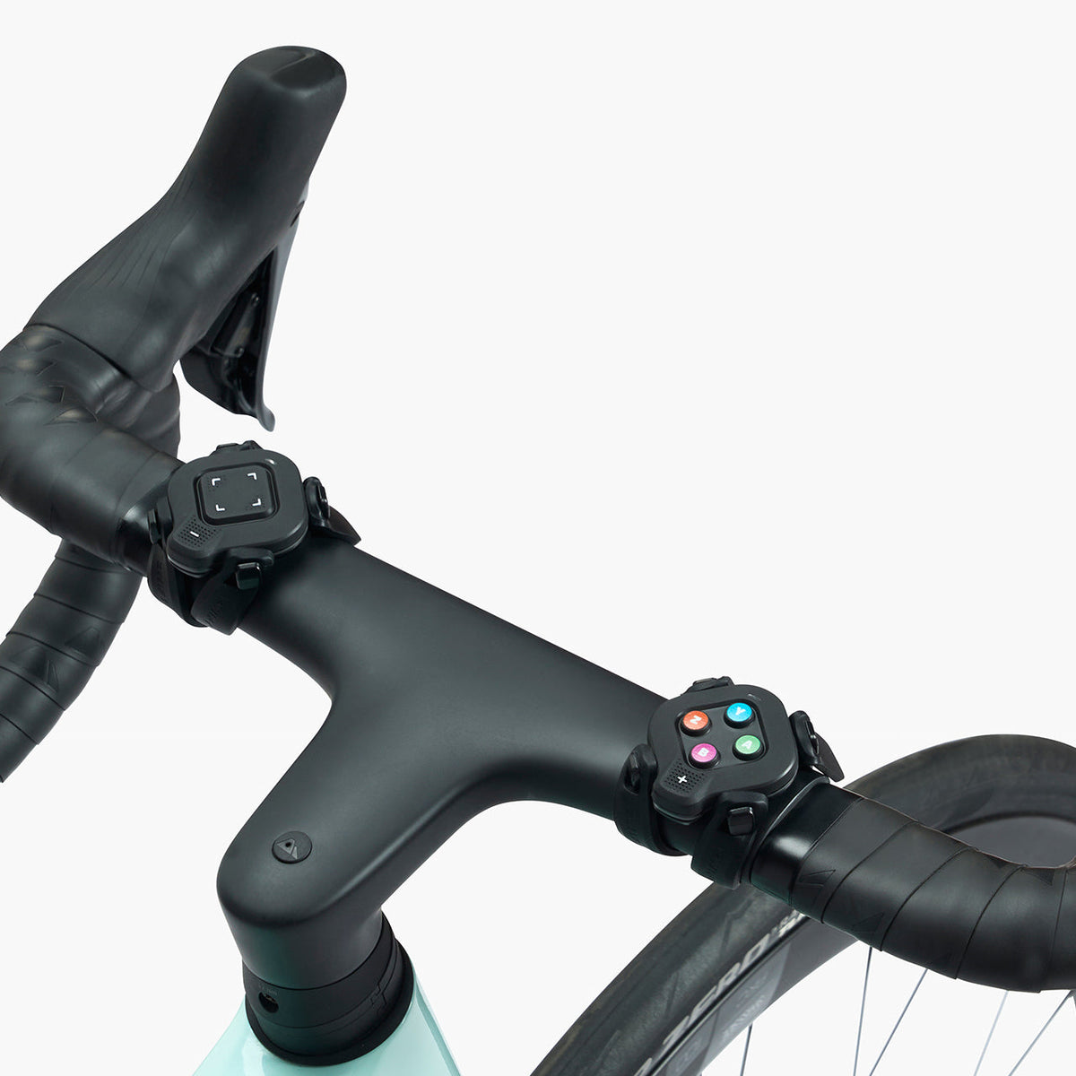 Wahoo KICKR CORE 2 with Zwift Cog & Click  Smart Bike Trainer